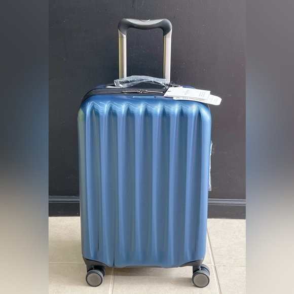 Ricardo Beverly Hills Other Ricardo Big Sur 22 Hardside Carryon